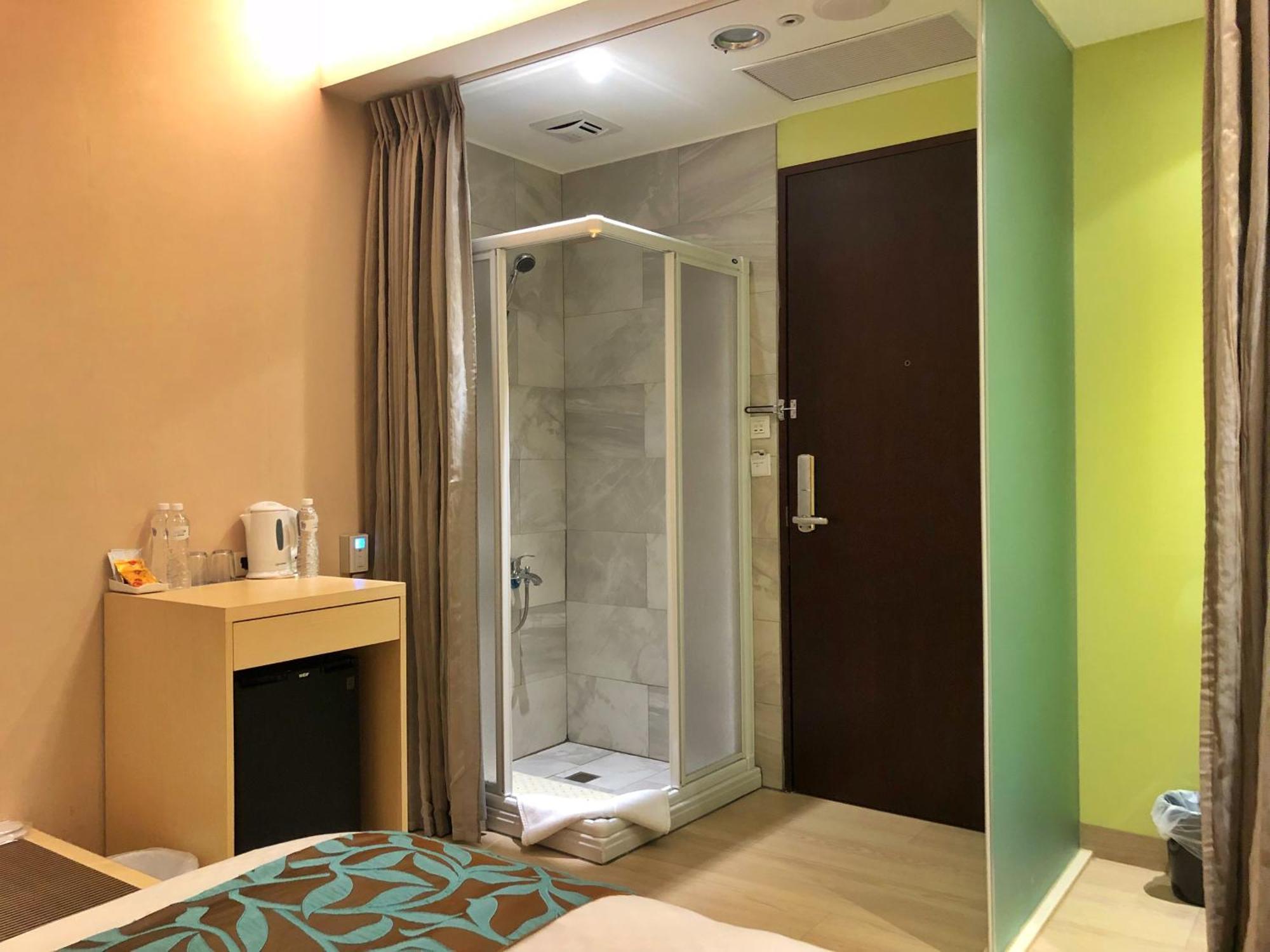 Crystal Inn Sun Moon Lake Yuchi Ngoại thất bức ảnh